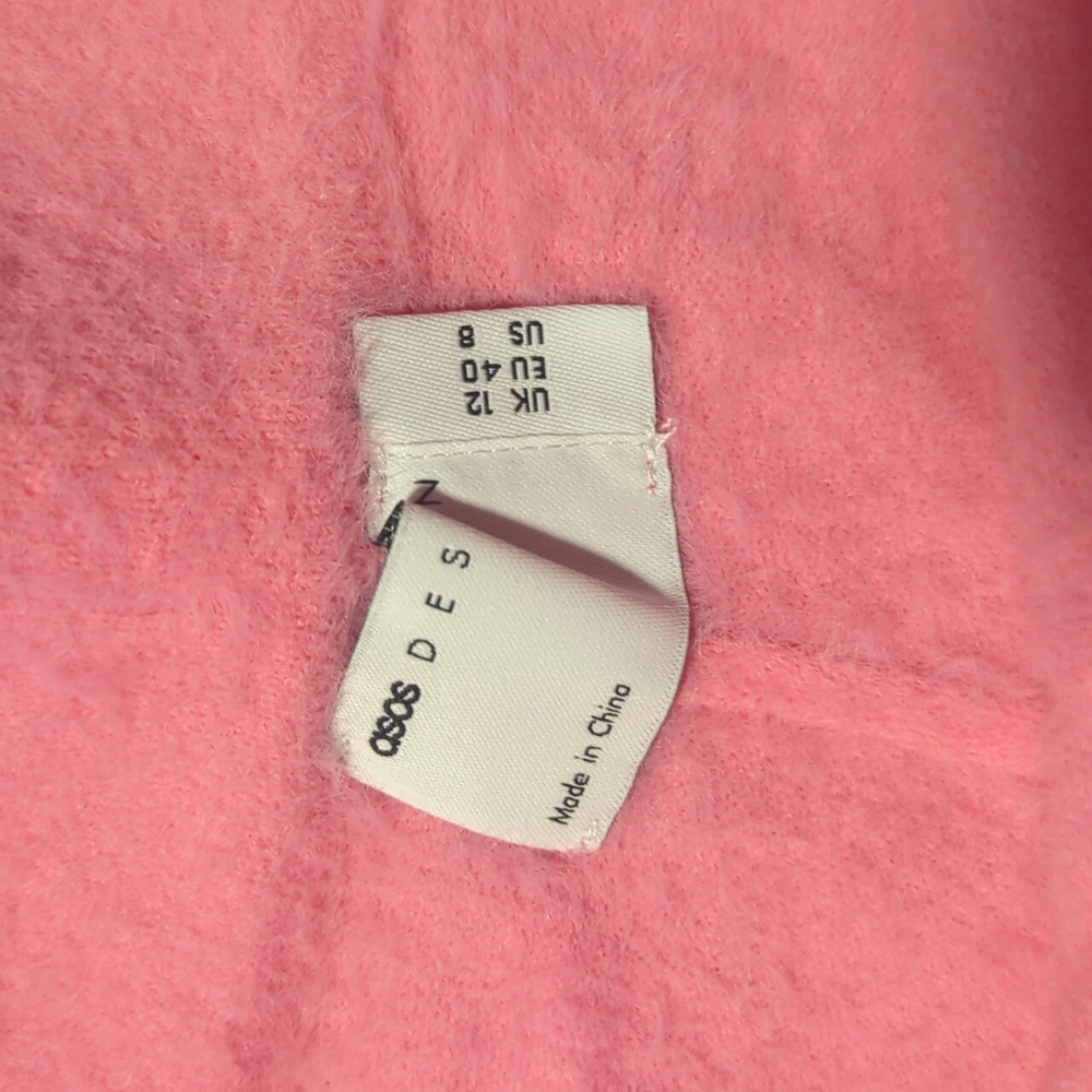 NWOT Asos Designs pink fuzzy shorts - Picture 7 of 9